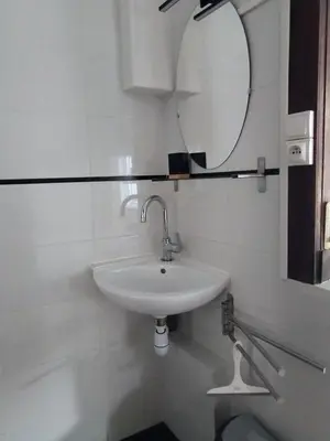 Salle de bains dans l'établissement gite iza familiale Morvan