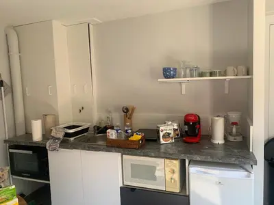 Cuisine ou kitchenette dans l'établissement Chez Clo