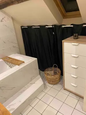 Salle de bains dans l'établissement Mini loft de Charme au cœur de la ville
