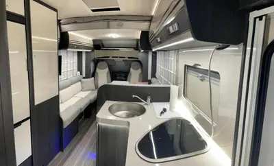 Plan de l'établissement CAMPING-CAR TOURISTIQUE du JURA