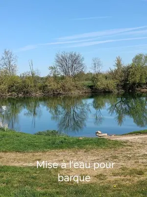 Vue sur la rivière ou le fleuve situé(e) à proximité de la maison de vacances