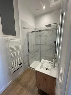 Salle de bains dans l'établissement L'Ecrin Dakoté