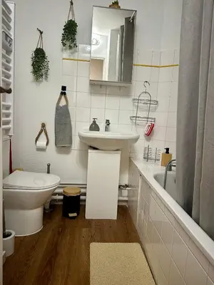Salle de bains dans l'établissement Studio coeur de Dijon