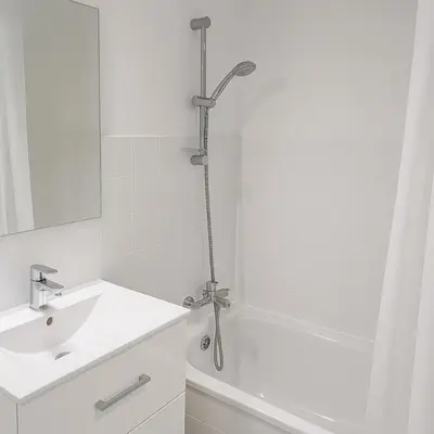Salle de bains dans l'établissement Le Botanic - Appartement de charme à Digoin