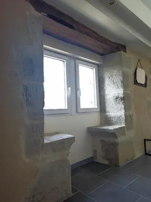 Salle de bains dans l'établissement Gîtes des cerisiers