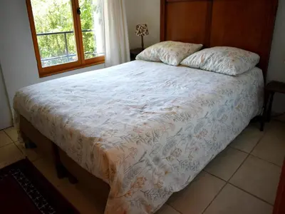 Un ou plusieurs lits dans un hébergement de l'établissement Maison Ferdinand