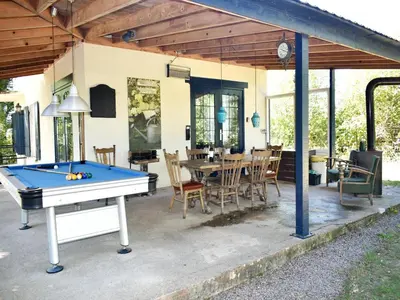 Tennis de table au sein de l'établissement Maison Ferdinand ou à proximité