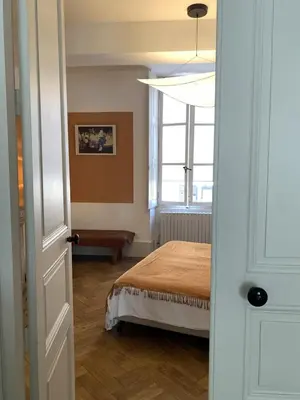 Un ou plusieurs lits dans un hébergement de l'établissement Maison Thaïs, deux pièces de charme
