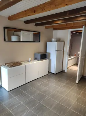 Cuisine ou kitchenette dans l'établissement l'Echappée Crançotine