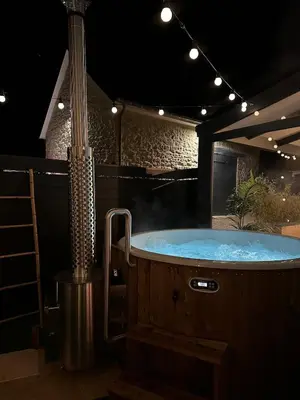 Plan de l'établissement Lodge avec Spa extérieur privé en option et mini-ferme sur place