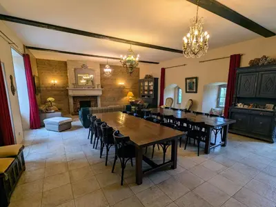 Coin salon dans l'établissement Gîte de charme dans la vallée de l'Ognon avec spa - FR-1-583-489