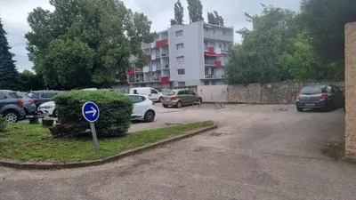 Plan de l'établissement Appartement T5 rénové centre ville