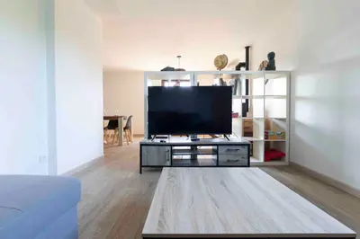 Télévision ou salle de divertissement dans l'établissement Cabana & Pavillon Bressan - Garden, Parking