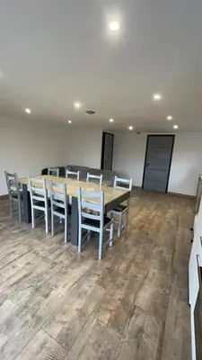 Plan de l'établissement Appartement confortable à Curgy avec terrasse 60 m²