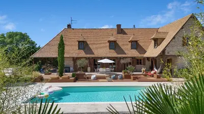 Piscine de l'établissement Villa Corpeau Montrachet ou située à proximité