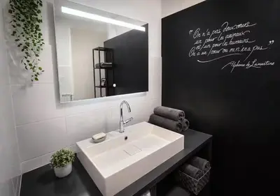 Plan de l'établissement Les Fresques Mâconnaises Central - Luxe - 7pers