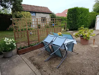Jardin de l'établissement Maison rénovée