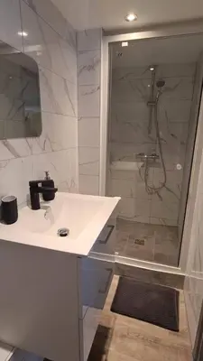 Salle de bains dans l'établissement Joli appartement proche place Wilson - centre