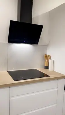 Cuisine ou kitchenette dans l'établissement Jolie maison, plain-pied à Dole