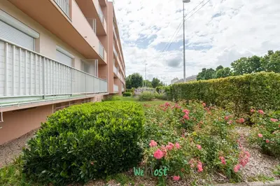 Jardin de l'établissement Charming quiet accommodation with balcony and parking