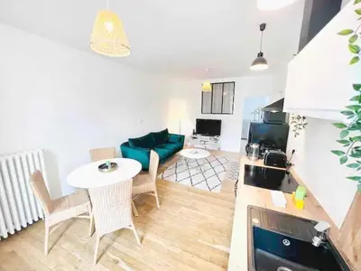 Cuisine ou kitchenette dans l'établissement Le Philibert - 50m2, 4 Prs, 2 Ch - proche gare
