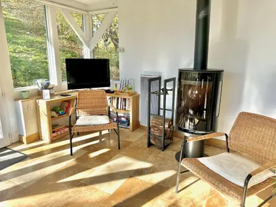 Télévision ou salle de divertissement dans l'établissement Clos de Fougères - La Grange 6-7 personnes