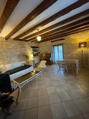 Coin salon dans l'établissement Beautiful 70 m2 village house