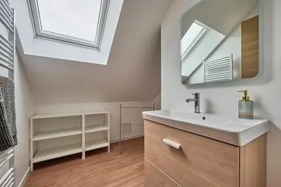 Salle de bains dans l'établissement Les tuiles bourguignonnes