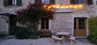 Jardin de l'établissement Ô Loue Rétro - 2 personnes - RDC