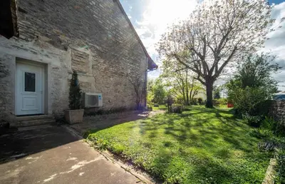 Jardin de l'établissement Le Verger Secret