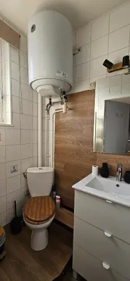 Salle de bains dans l'établissement Calme et Confort