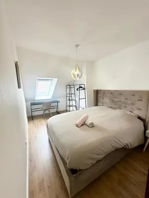 Un ou plusieurs lits dans un hébergement de l'établissement Le Relais Terrace and Charm of Paray 10 personnes