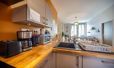 Cuisine ou kitchenette dans l'établissement Hyper Centre Gare TER - 4 lits - 6 couchages