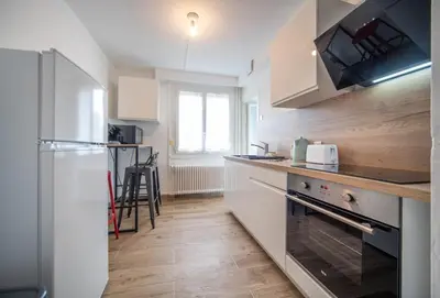 Cuisine ou kitchenette dans l'établissement le be good