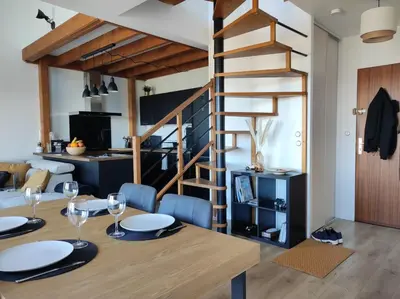 Cuisine ou kitchenette dans l'établissement Duplex moderne, chaleureux au calme à Toison d'or