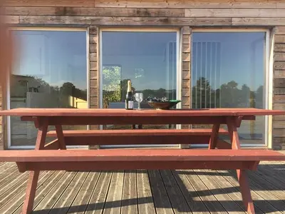 Balcon ou terrasse dans l'établissement Maison bois proche de l' A6