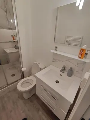 Salle de bains dans l'établissement Appartement pour deux - charmant
