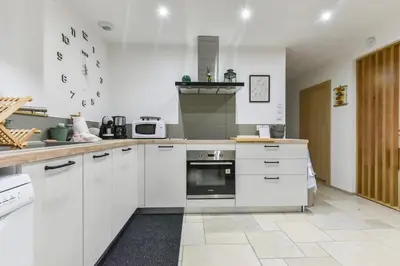 Cuisine ou kitchenette dans l'établissement L'Aligoté - T3 95m2, terrasse 40m2 & parking privé