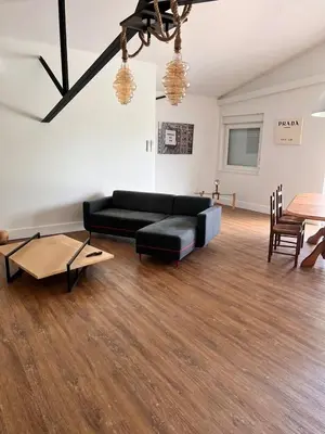 Coin salon dans l'établissement le gite de l'atelier