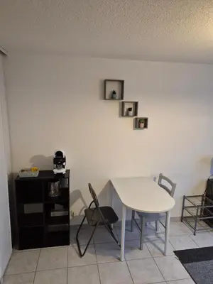 Plan de l'établissement studio meublé centre ville Paray 3C04