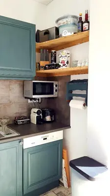 Cuisine ou kitchenette dans l'établissement OlbiaMorvan