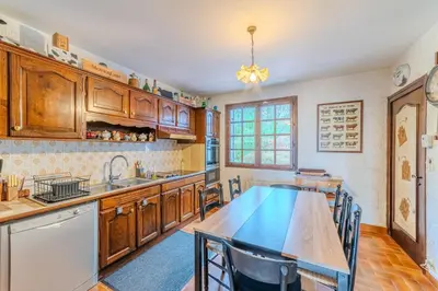 Cuisine ou kitchenette dans l'établissement Bruyère et Charmes de Bourgogne