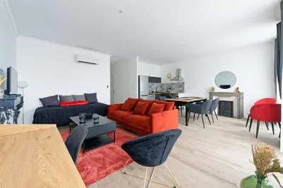 Coin salon dans l'établissement Villa Napoléon - Appart'hôtels au coeur d'Autun - Contact Hôtels
