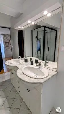 Salle de bains dans l'établissement Ô Coeur des Liens