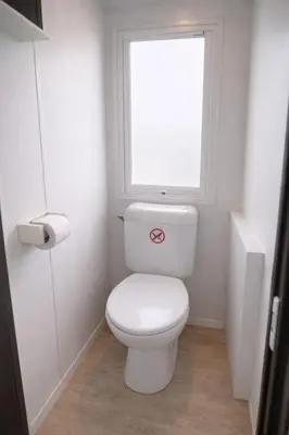 Salle de bains dans l'établissement Cottage flottant Premium Spa privé en supplément Port de Plaisance près Centre