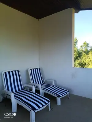 Plan de l'établissement appartement avec terrasse et jardin