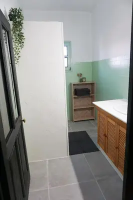 Cuisine ou kitchenette dans l'établissement Appartement confort tout équipé
