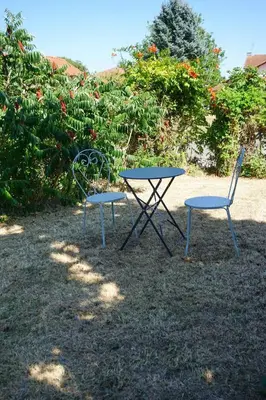 Jardin de l'établissement Appartement confort tout équipé