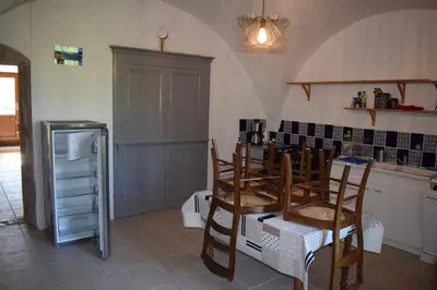 Cuisine ou kitchenette dans l'établissement Gîte Retour aux Sources