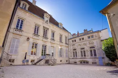 Plan de l'établissement Le Palais Romain - Parking inclus